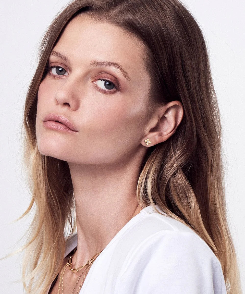 Mini Fleur Diamond Earrings