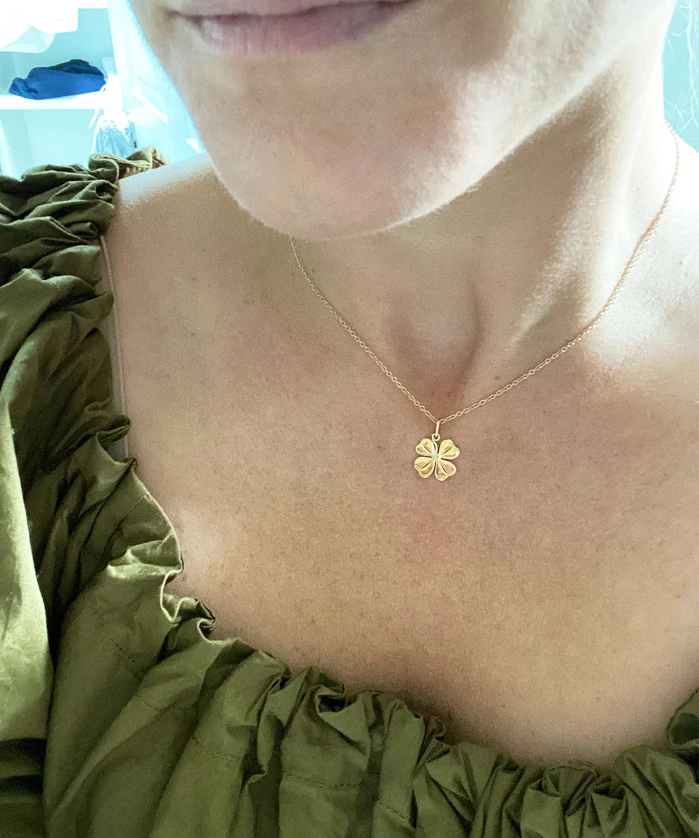 Four Leaf Clover Pendant, Emerald